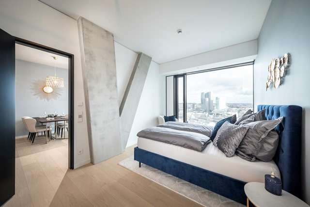 IM HERZEN DER SKYLINE: 2-Zimmer-Wohnung mit spektakulärem Ausblick - Foto 1