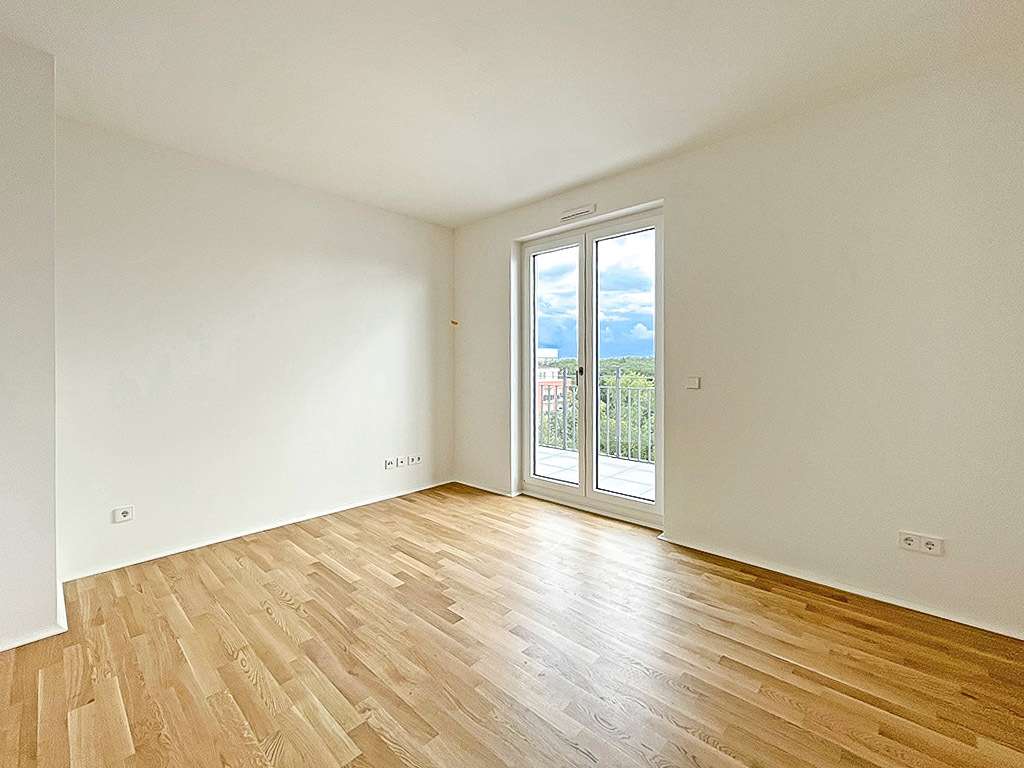 Helles 3-Zimmer Penthouse mit hochwertiger Einbauküche & Süd-Balkon - Photo 1